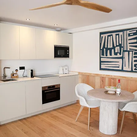 Les Pereire Hotel apartamentowy 5*