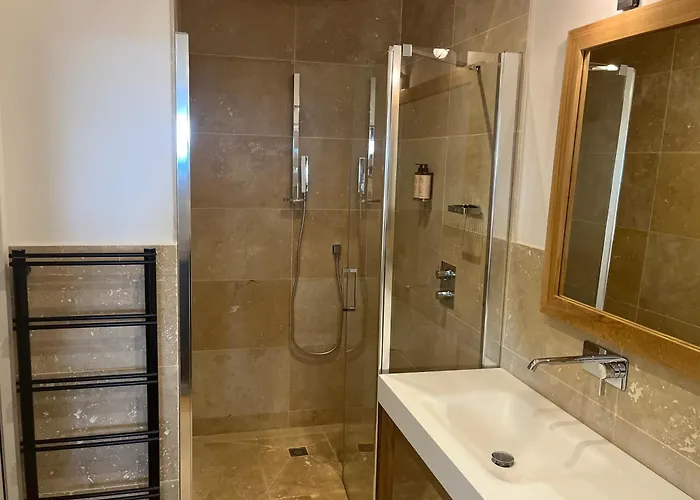 Les Pereire 5* 아르카숑