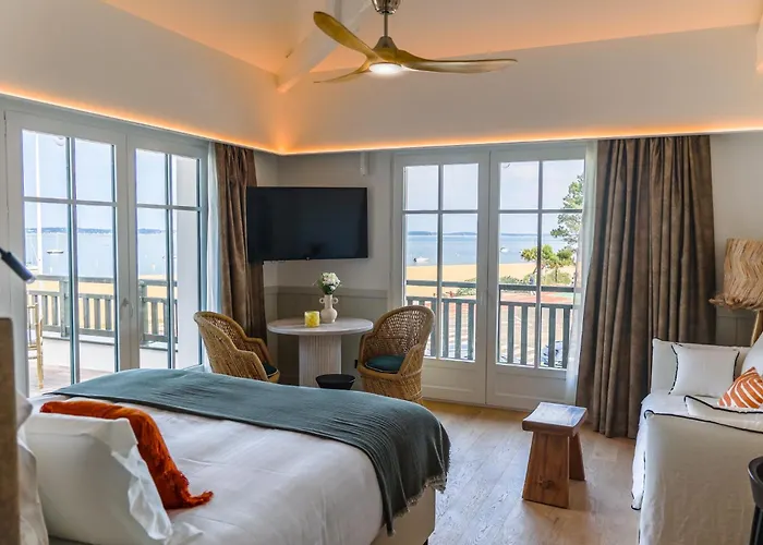 Les Pereire 5* 아르카숑